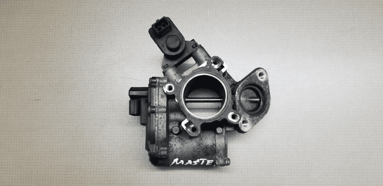 8200987088 EGR Valve By Pass RENAULT Master 2.3 DIESEL