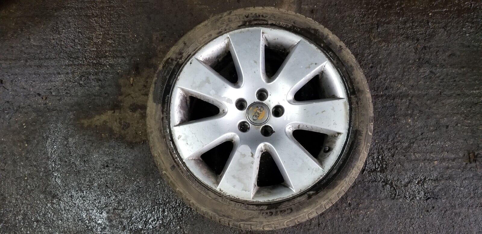 Audi alloy wheel SL1845 Speedline & tyre 245/40ZR18