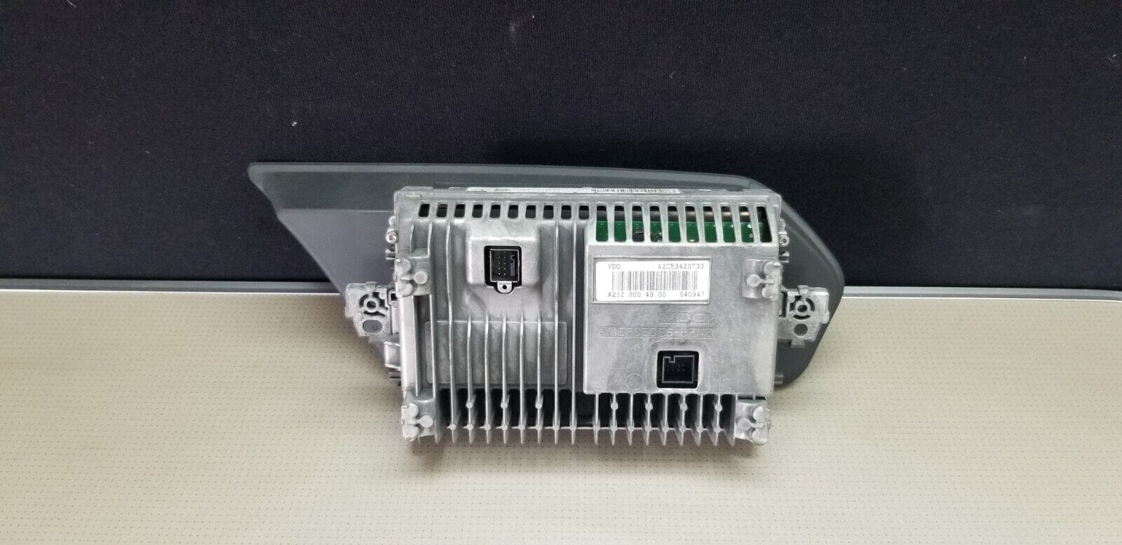 E-CLASS Navigation Unit A2129004900 Rear View