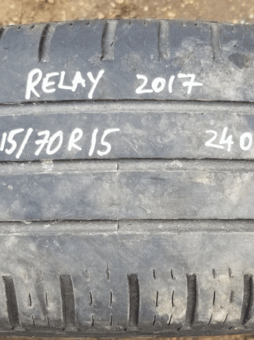 Tread pattern of Peugeot Boxer Ducato tyre 215/70 R15