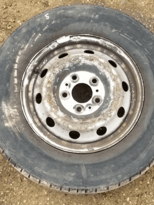 FIAT Ducato Peugeot Boxer steel wheel with tyre 215/70 R15 front view