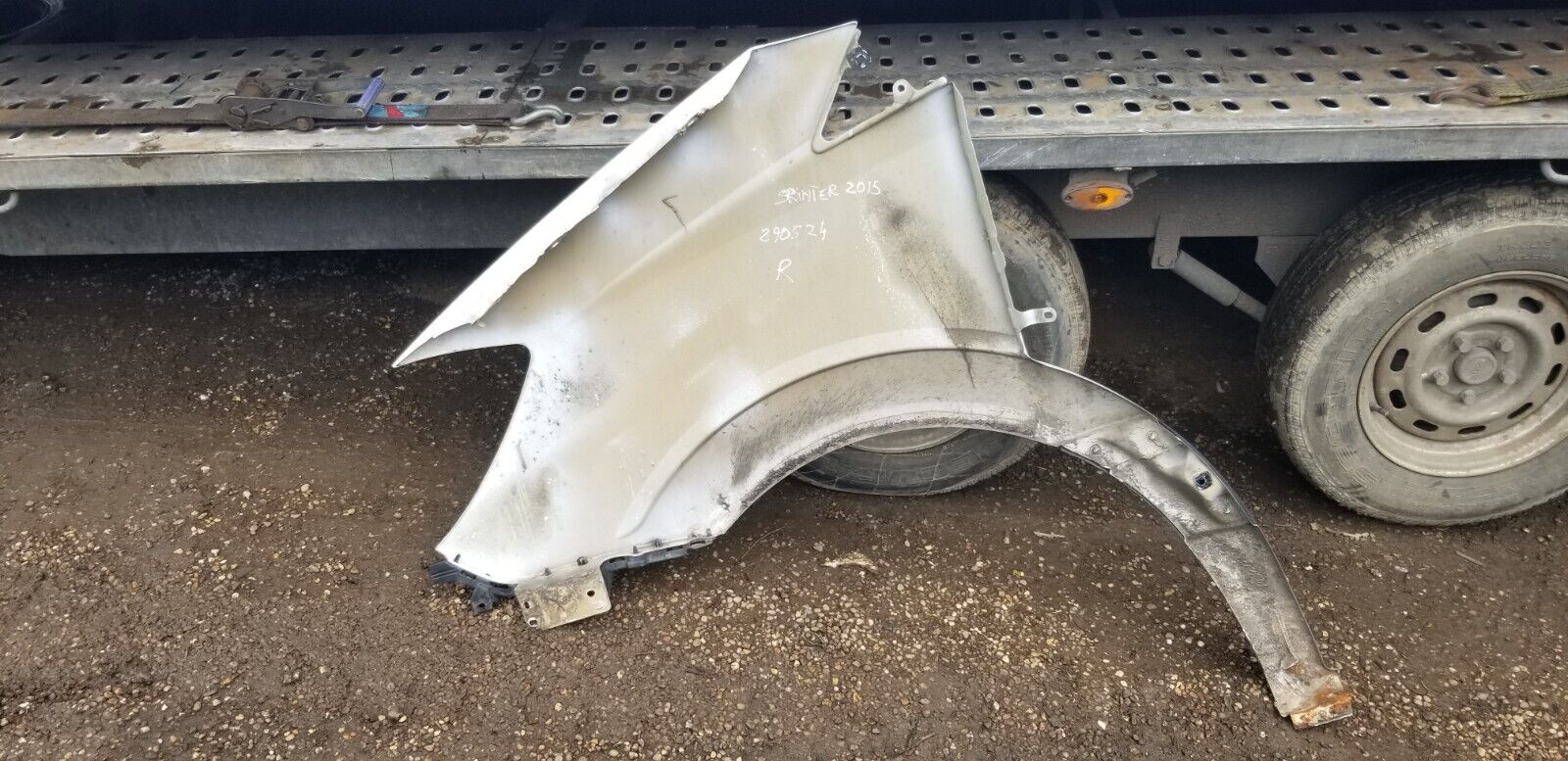 Front Wing Mercedes Sprinter W906 2015 White Drivers Side - Image 3
