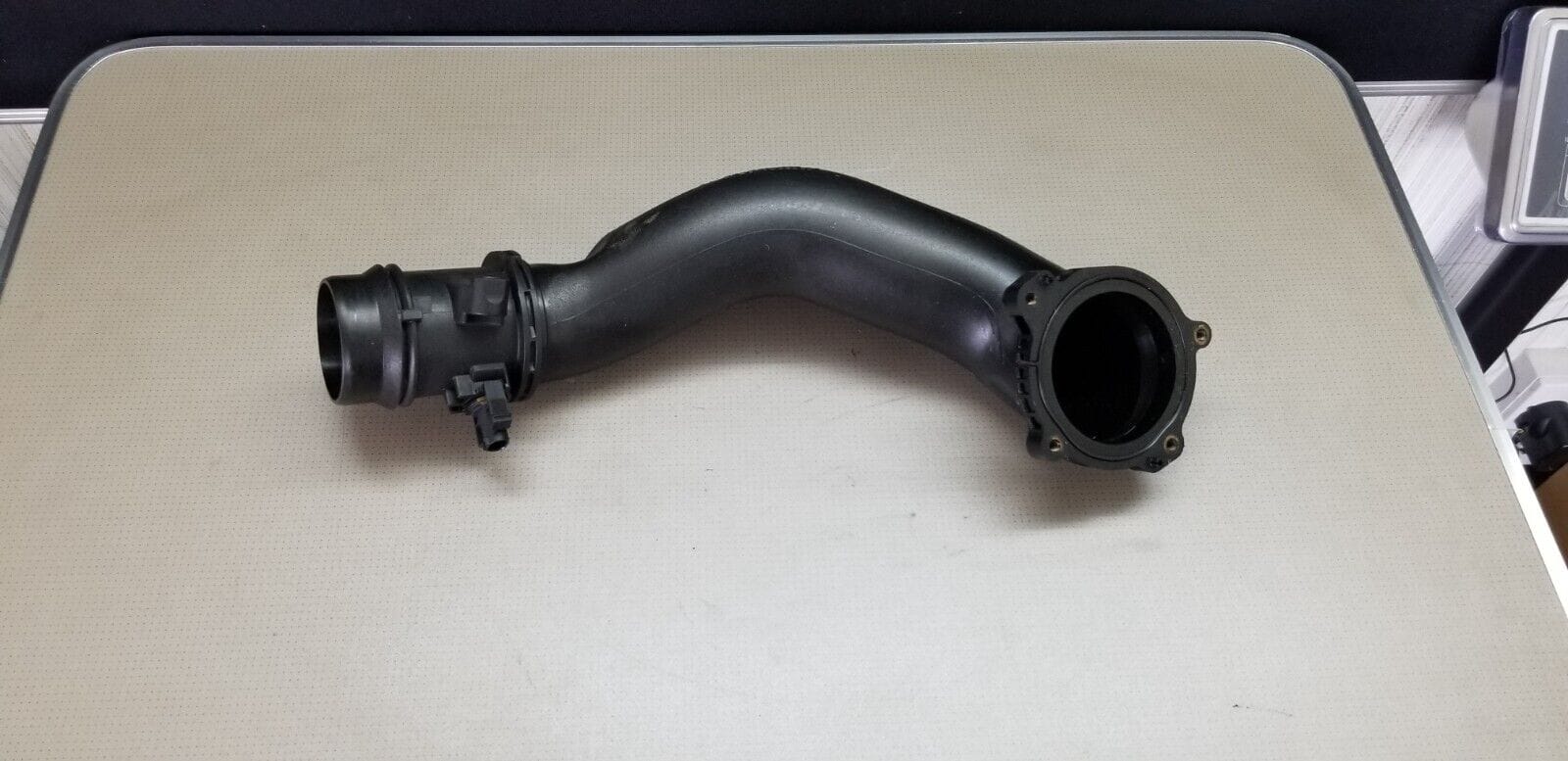 Genuine Mercedes-Benz E-Class W212 W204 Air Intake Pipe A 651 090 02 42 - Image 3