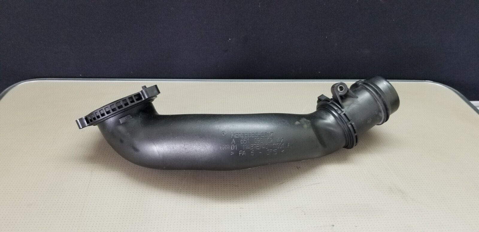 Genuine Mercedes-Benz E-Class W212 W204 Air Intake Pipe A 651 090 02 42