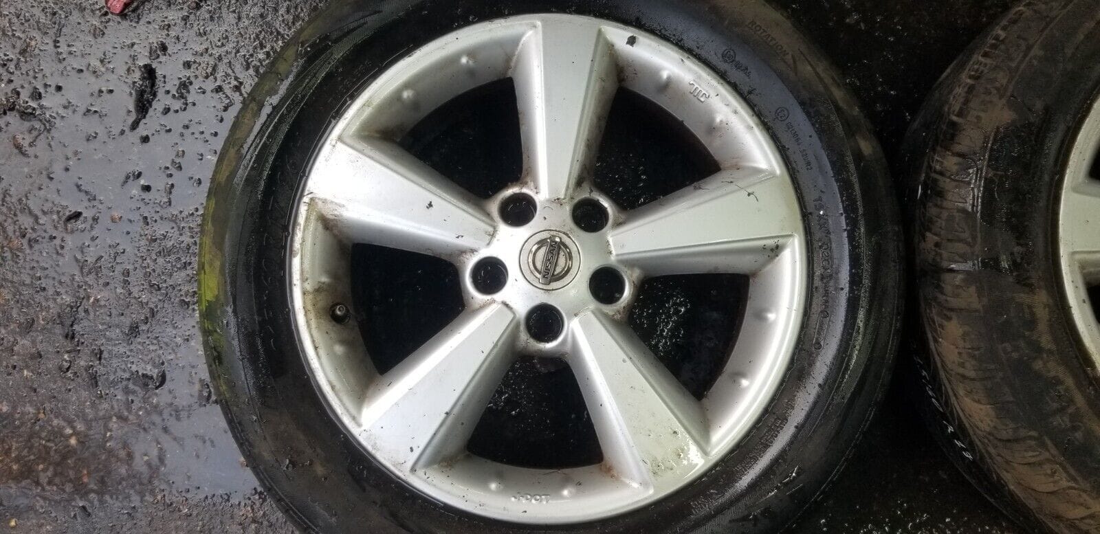 Genuine Nissan Qashqai J11 6.5×17" ET40 Alloy Wheels 40300EY17C and Tyres - Image 3