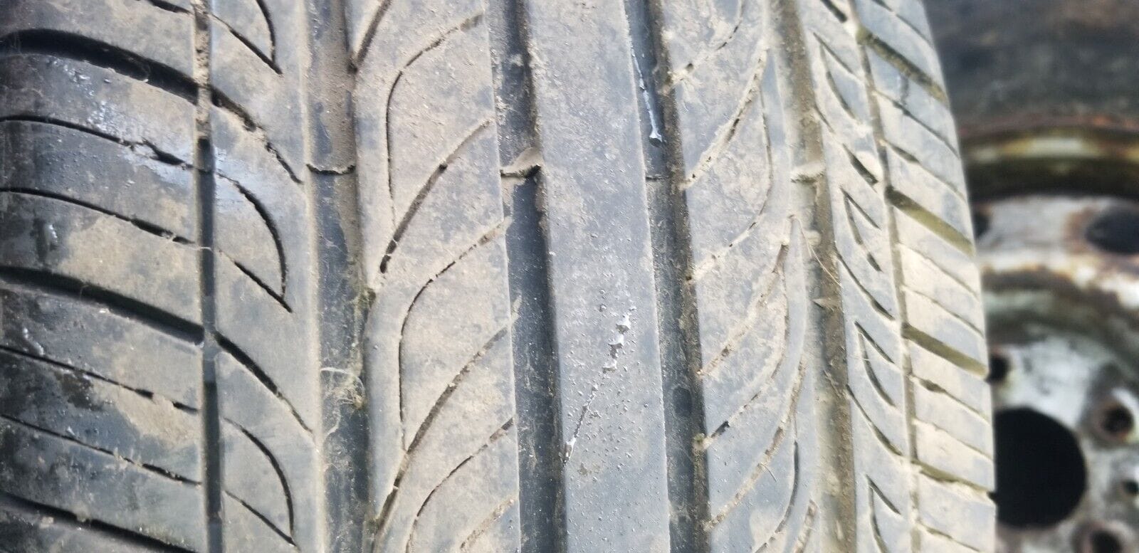 Genuine Nissan Qashqai J11 6.5×17" ET40 Alloy Wheels 40300EY17C and Tyres - Image 10