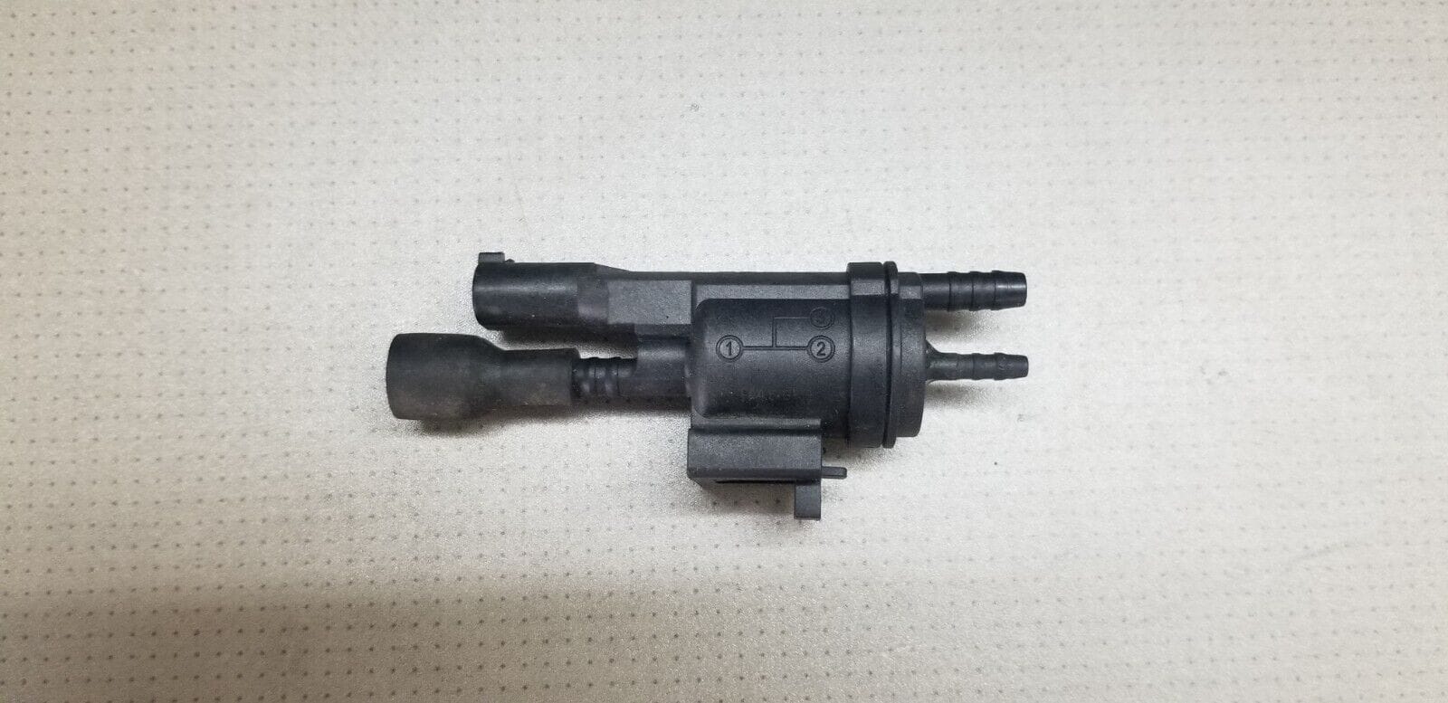 Mercedes Benz Coupe E-Class E220 / Charge Over Valve - 0025407097 - Image 4