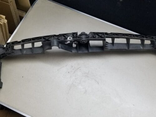 MERCEDES BENZ E-CLASS W212 2014 FRONT GRILL SUPPORT BEAM A2128801403