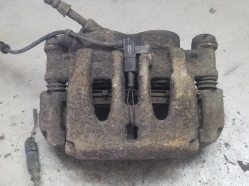 MERCEDES BENZ SPRINTER W906 2014 FRONT LEFT PASSENGER SIDE BRAKE CALIPER