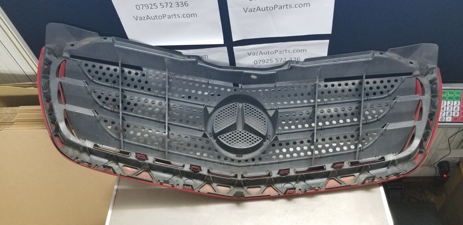 Mercedes-Benz Sprinter W906 Radiator Grille A9068807085 |O - Image 5