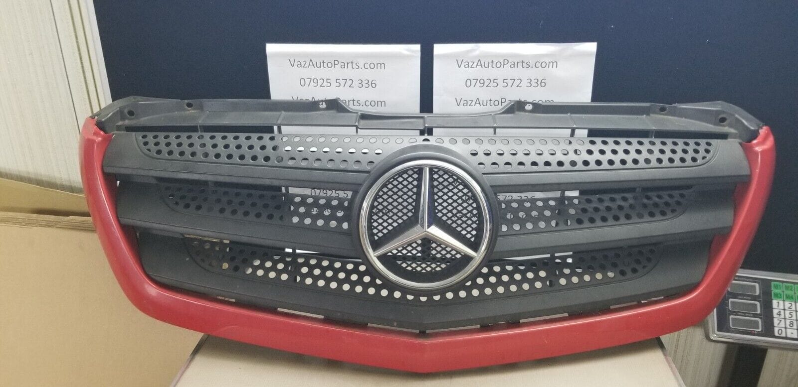 Mercedes-Benz Sprinter W906 Radiator Grille A9068807085 |O