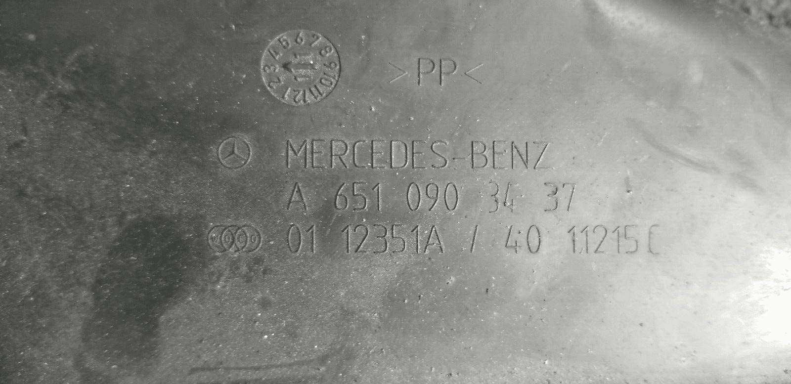 MERCEDES C CLASS AIR INTAKE DUCT PIPE HOSE A6510903437 C204 2007 - 2015 - Image 3