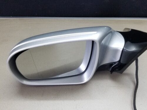 Mercedes E-Class W207 wing mirror with turn indicator