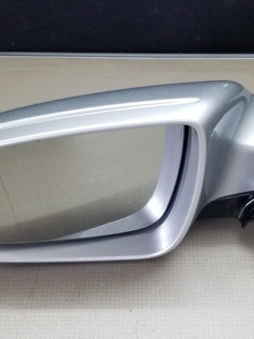 Mercedes E-Class W207 wing mirror with turn indicator