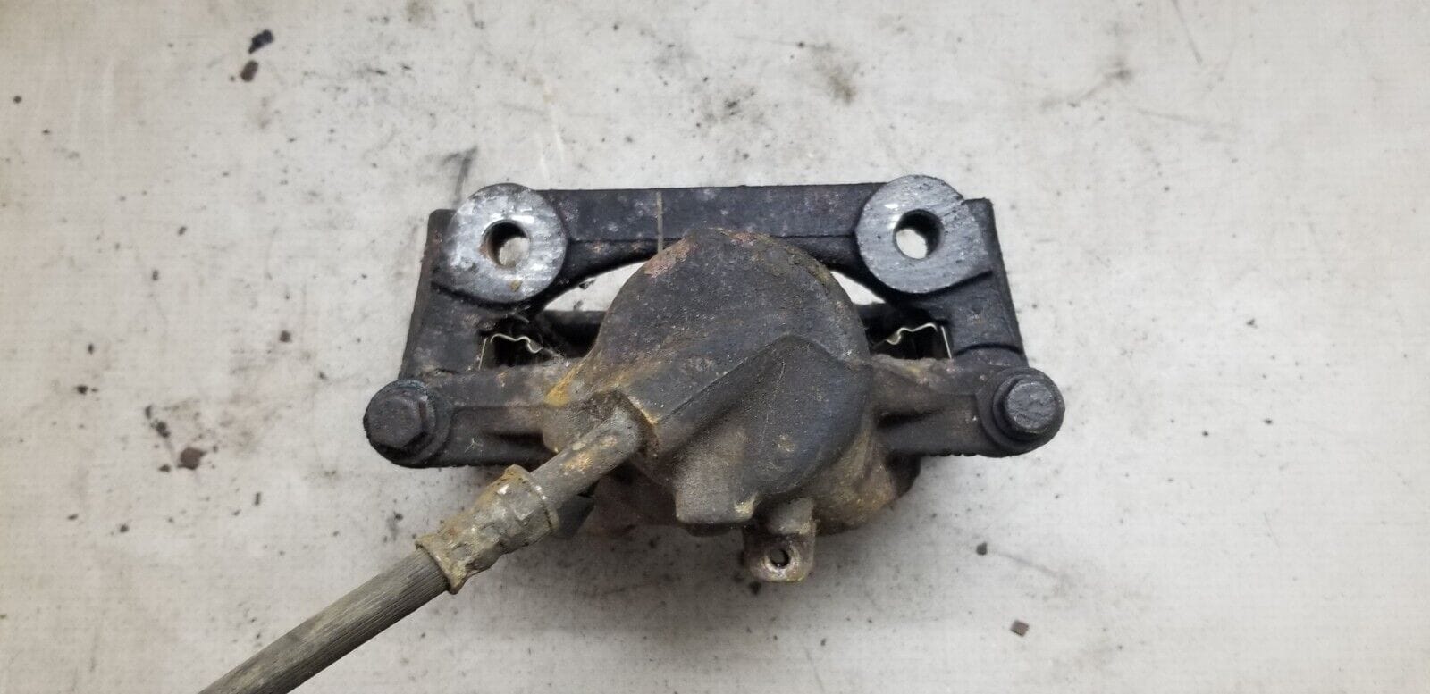 MERCEDES SPRINTER BRAKE CALIPER REAR RIGHT 2014 - Image 4