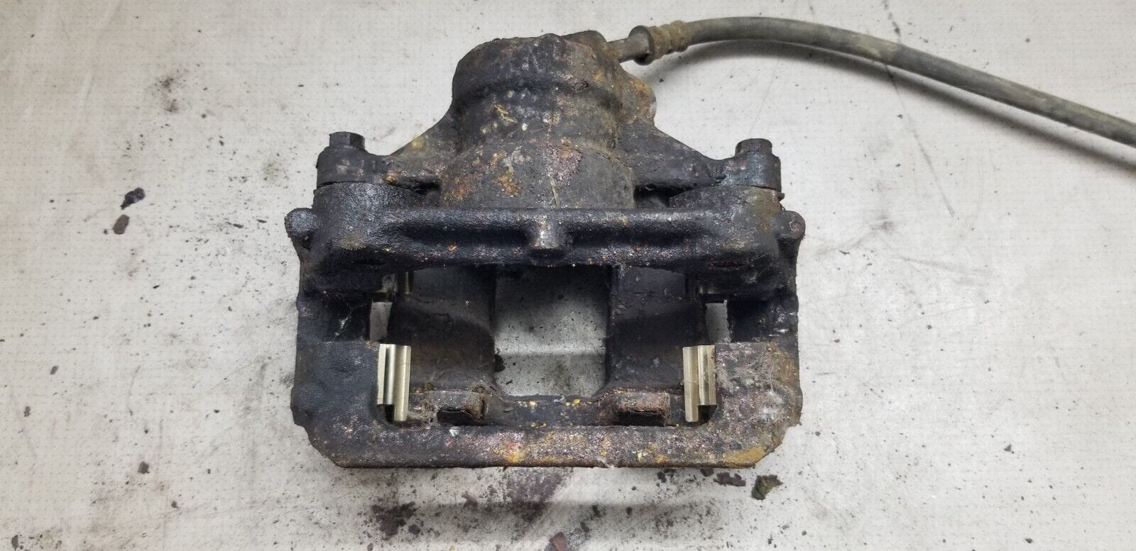 MERCEDES SPRINTER BRAKE CALIPER REAR RIGHT 2014 - Image 5