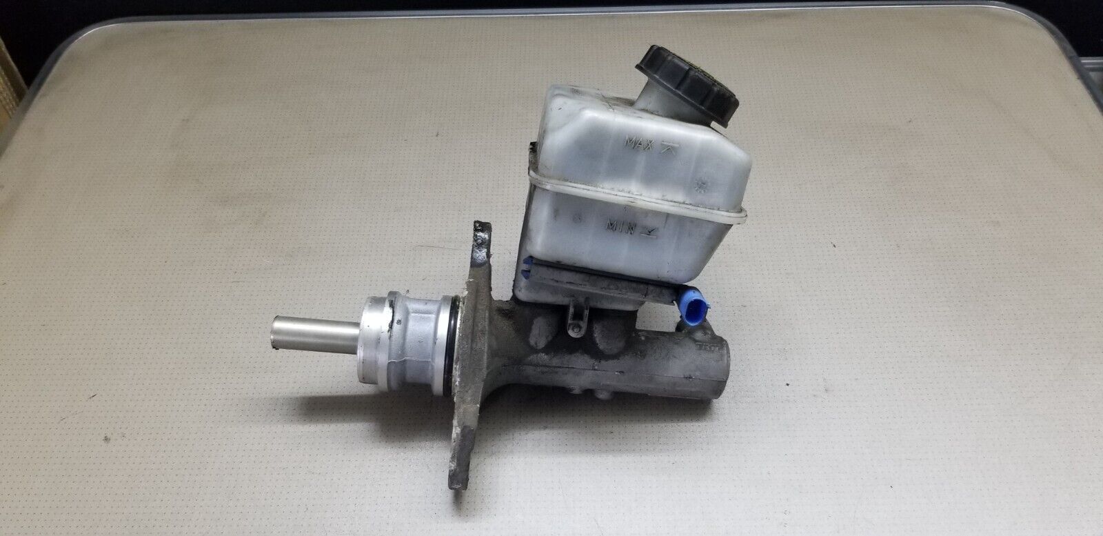 MERCEDES SPRINTER BRAKE MASTER CYLINDER A0024315202 W906 2.1L DSL 2014