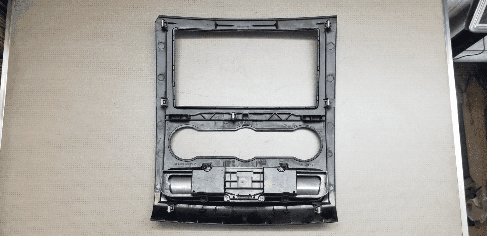 Mercedes Sprinter Heater Control Stereo Centre Surround Trim 07-18 A9066800017 |O - Image 3