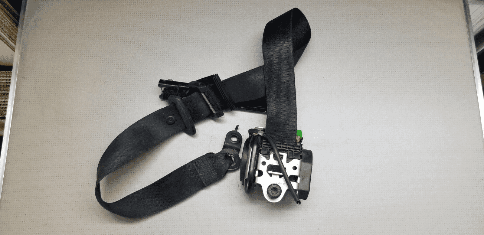 MERCEDES SPRINTER W906 2012 FRONT RIGHT O/S/F SEAT BELT A9068600285