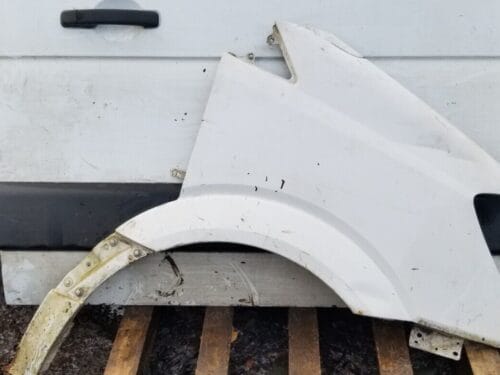 MERCEDES SPRINTER W906 FRONT DRIVER SIDE WHITE WING/FENDER 2007-2013
