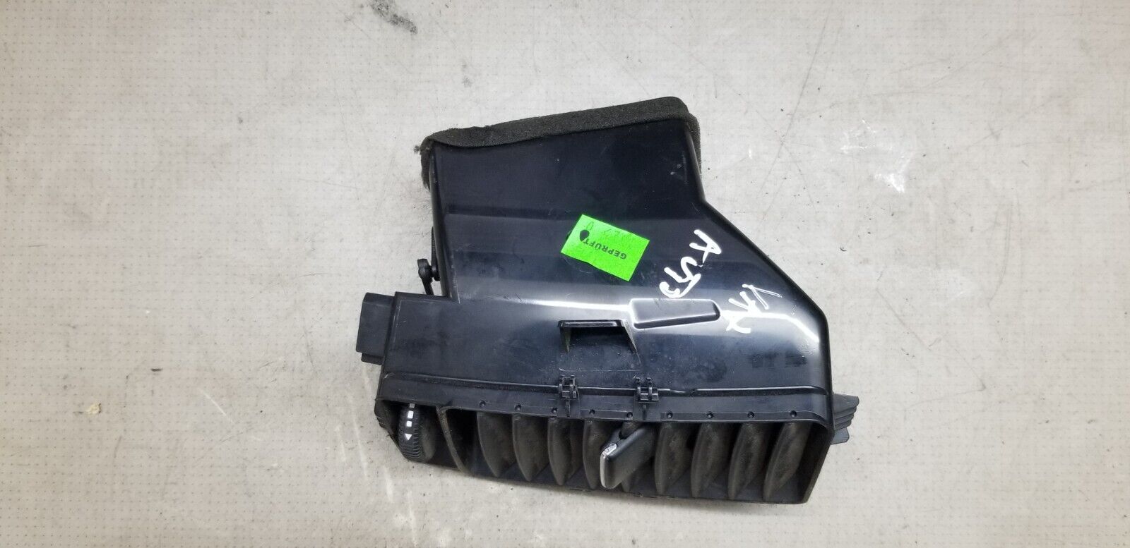 Mercedes Benz Sprinter W906 Passengers Side Left Centre Dash Air Vent Ns 2007 - 2018 - Image 3