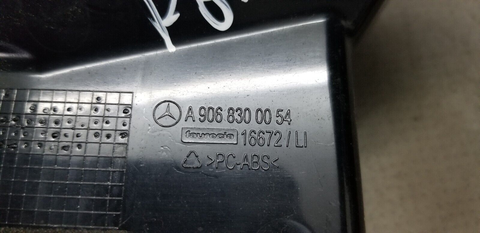 Mercedes Benz Sprinter W906 Passengers Side Left Centre Dash Air Vent Ns 2007 - 2018 - Image 5