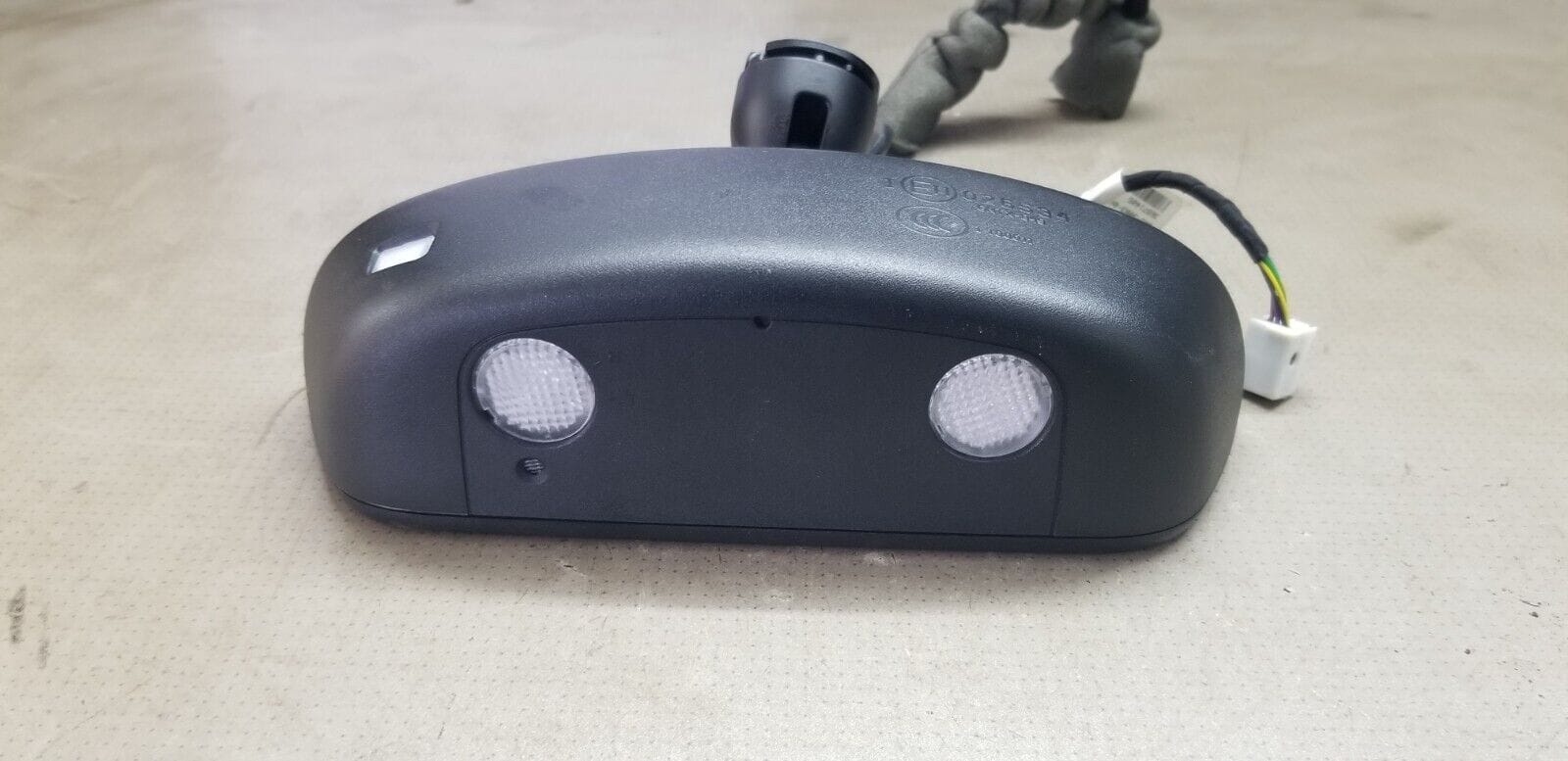 MERCEDES W207 E CLASS REAR VIEW MIRROR WITH LIGHT A2078103617 - Image 4