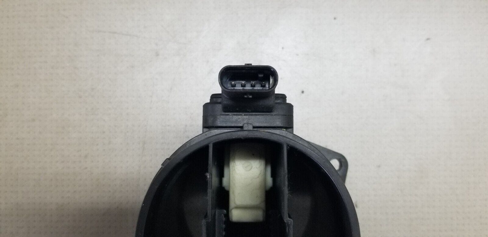 Mercedes Benz E Class W212 A6510900248 Mass Air Flow Meter Sensor - Image 4