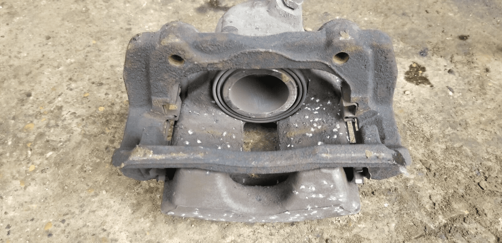 Mercedes Benz E Class Brake Caliper Left Front E220 W212 NSF Brake Caliper 2015 |O - Image 5