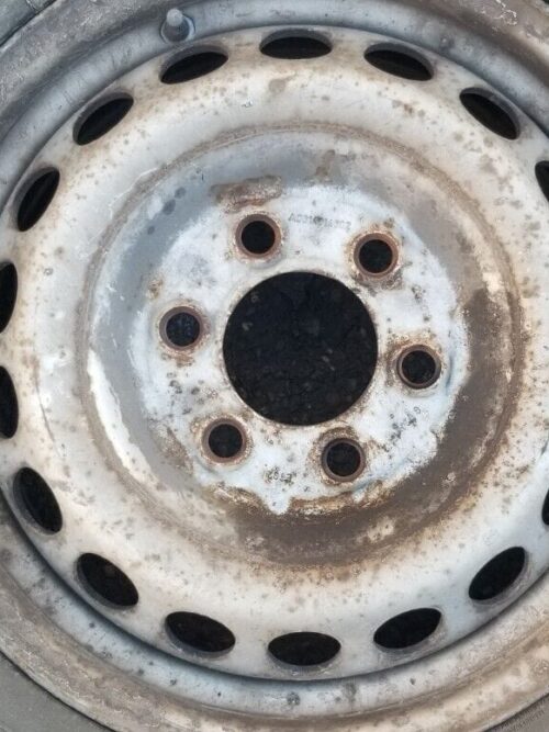 Used 16-inch steel wheel with 235/65 R16C tyre for Mercedes Sprinter