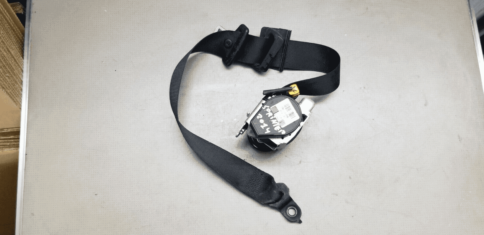 Mercedes W906 Front Right O/S Seat Belt (A9068600485) – Black