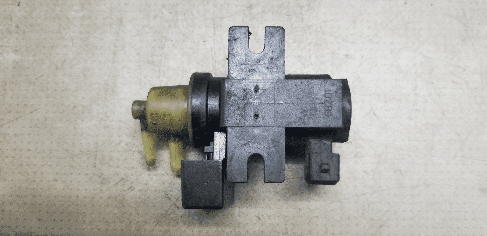 Pressure converter, turbocharger PIERBURG 7.03073.00 - Image 3