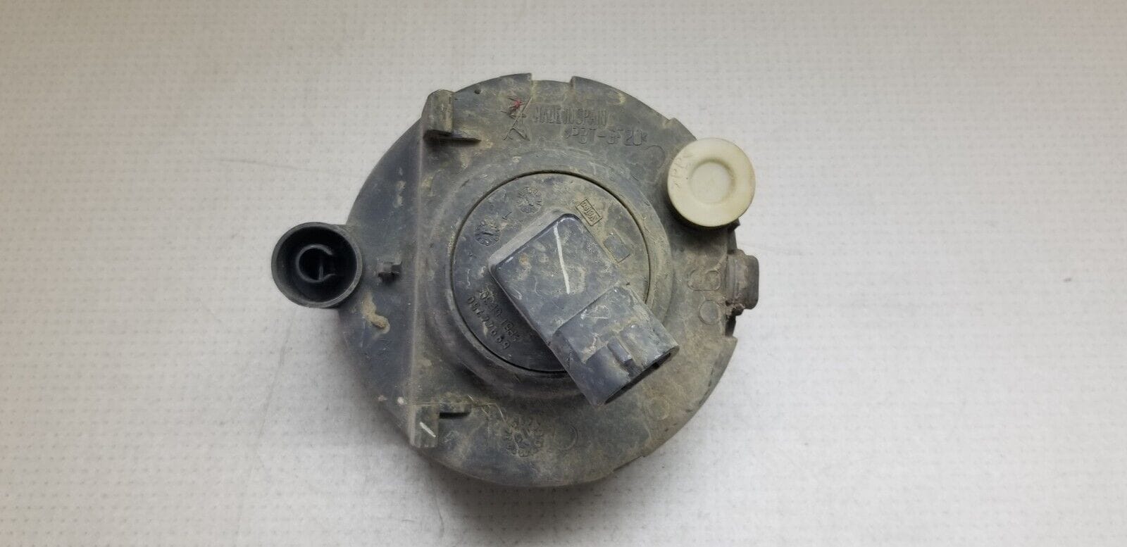 RENAULT 7700420126 FOG LAMP - Image 3