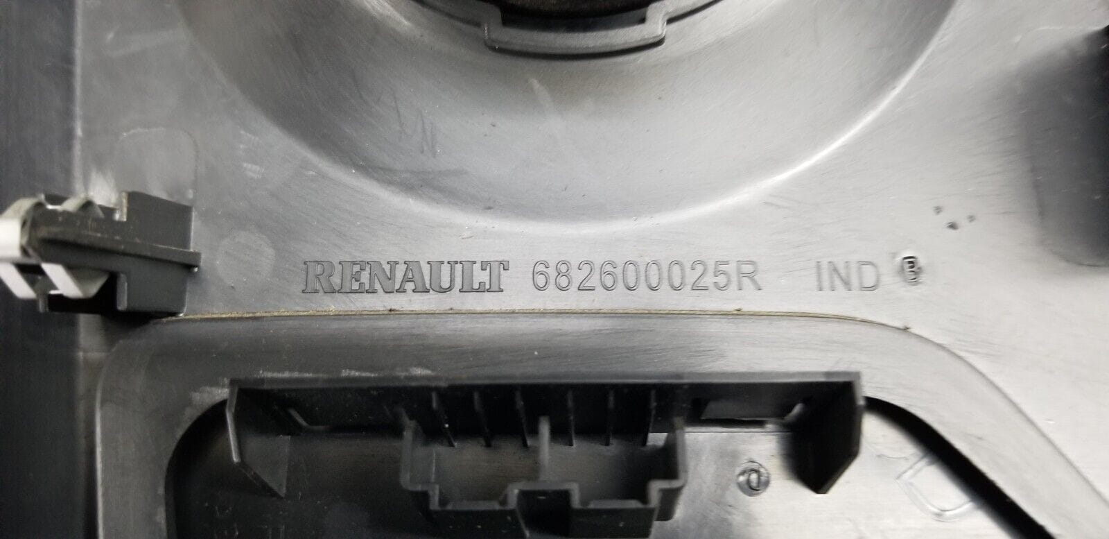 RENAULT MASTER Radio Surround Trim 2015 & Heater Control Mk3 682600025R - Image 5