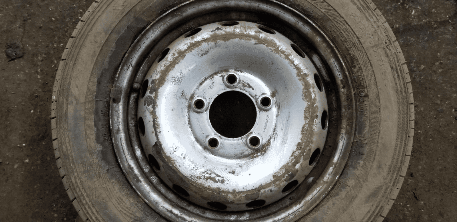 Renault Master / Vauxhall Movano MK3 16" Steel Wheel And Tyre 215/65R16C |O - Image 5