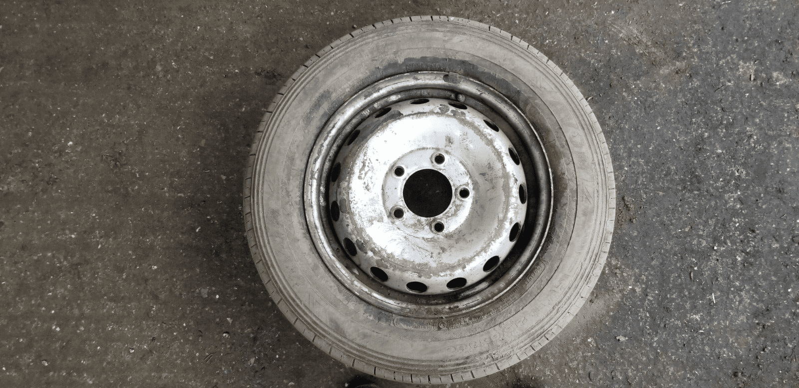 Renault Master / Vauxhall Movano MK3 16" Steel Wheel And Tyre 215/65R16C |O