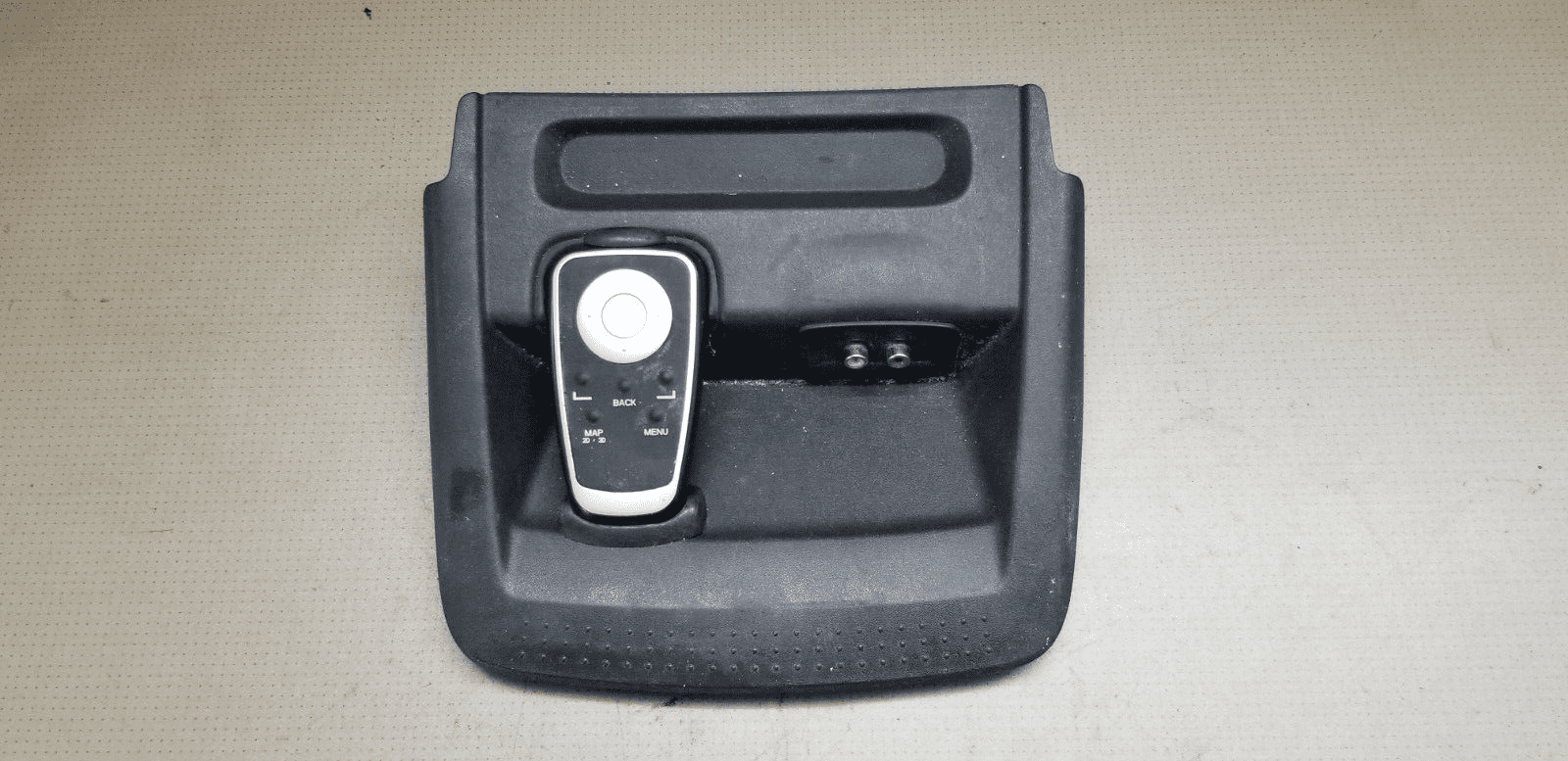 RENAULT TRAFIC Storage Compartment With Radio Remote Diesel 8200933912