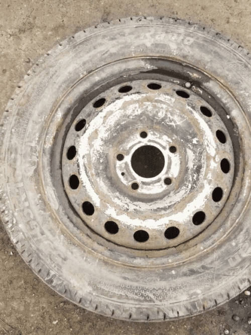 Renault Trafic Vauxhall Vivaro Primastar 195/65R16C wheel and tyre