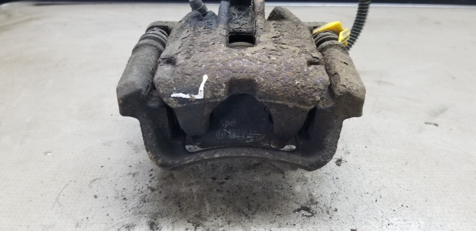 RENAULT TRAFIC VIVARO 1.6 DIESEL PASSENGER SIDE REAR NSR BRAKE CALIPER 2014-2019 - Image 3