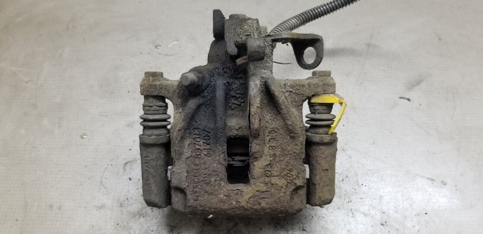 RENAULT TRAFIC VIVARO 1.6 DIESEL PASSENGER SIDE REAR NSR BRAKE CALIPER 2014-2019