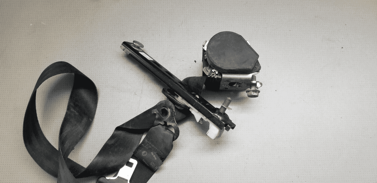 RENAULT Trafic SEAT BELT 696522B - Image 3