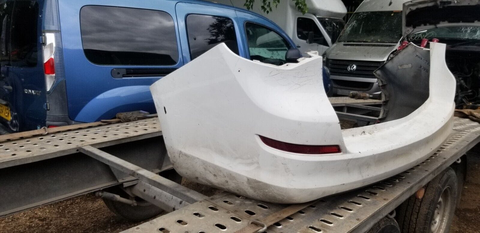 Rear Bumper VAUXHALL ASTRA 5 Door Estate 2010-2012 - Image 3