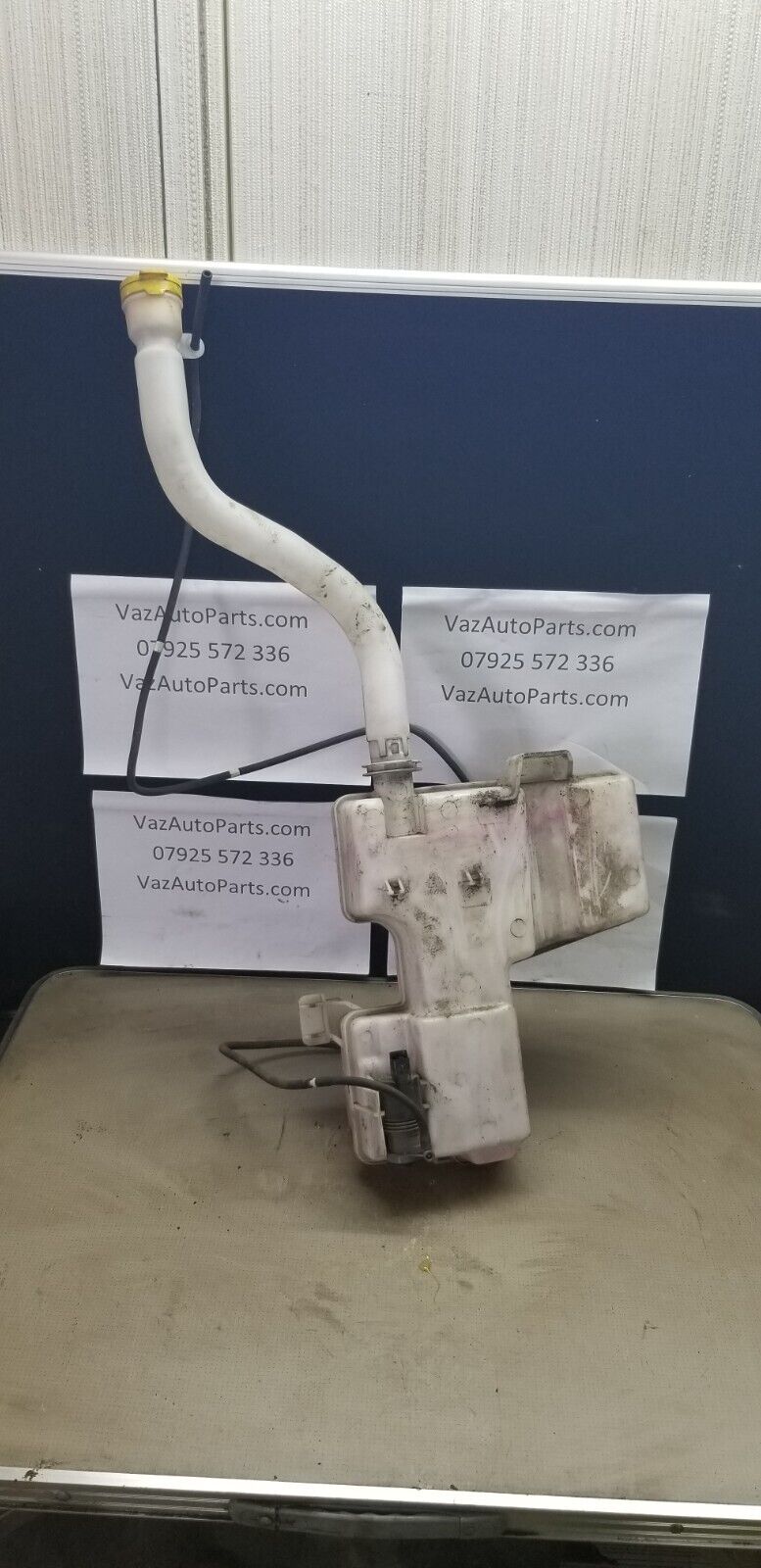 Renault Trafic MK3 2015-22 Vivaro B Genuine Windscreen Washer Liquid Tank