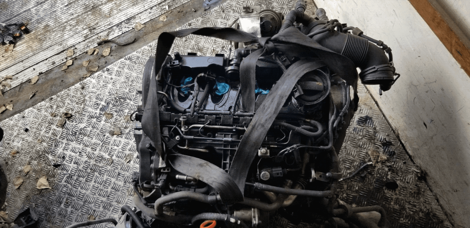 Skoda Octavia MK3 1.6 TDI Engine - Image 9