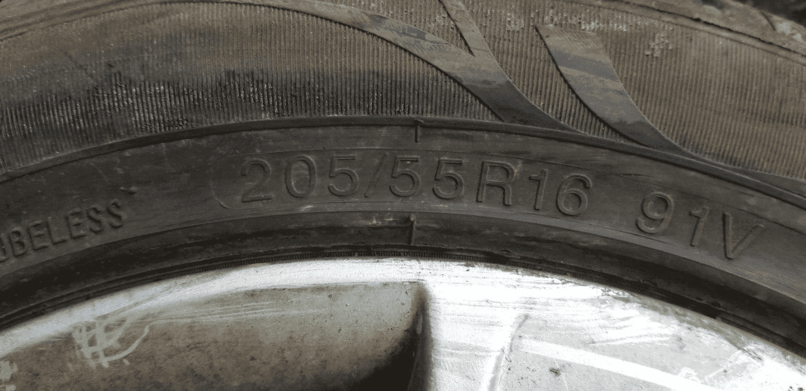 Skoda Octavia Tdi Tsi Alloy Wheels and Tyres 205 55 R16 - Image 13