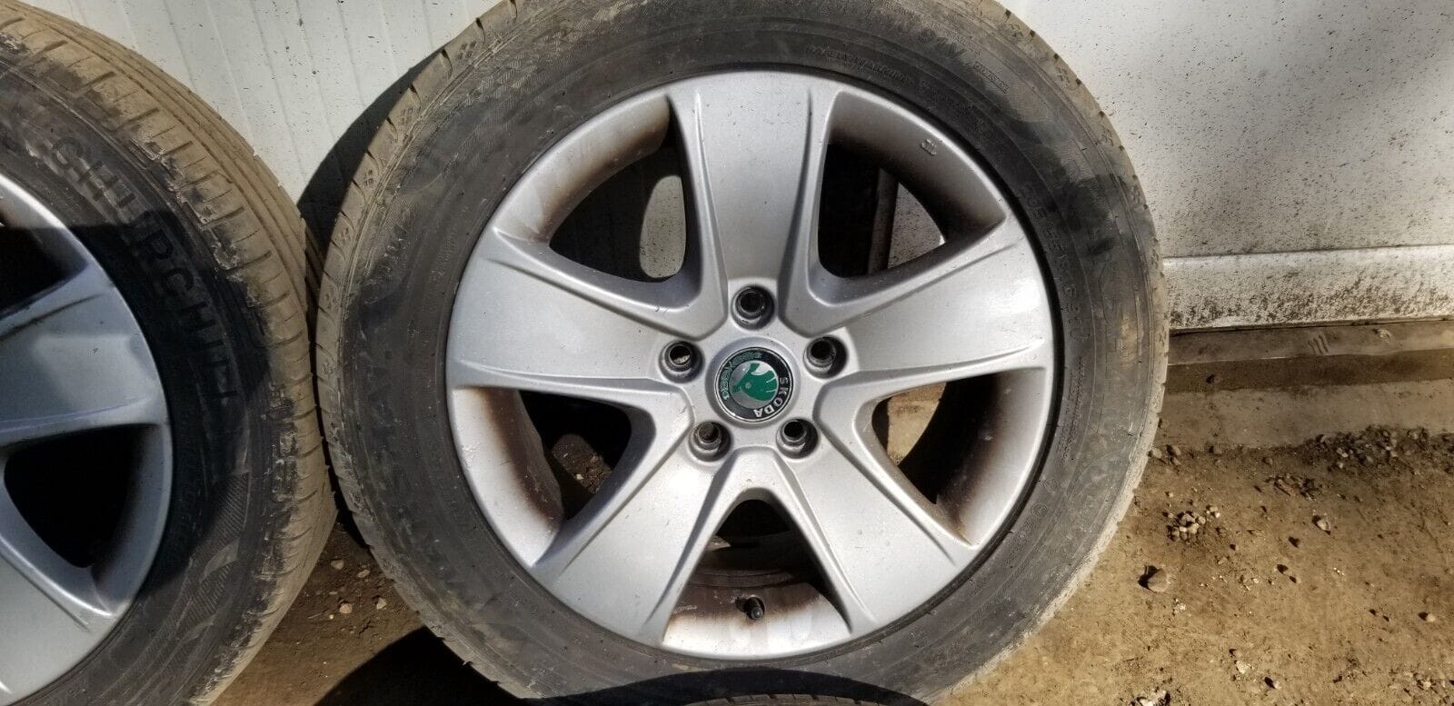 Skoda Octavia Tdi Tsi Alloy Wheels and Tyres 205 55 R16 - Image 6