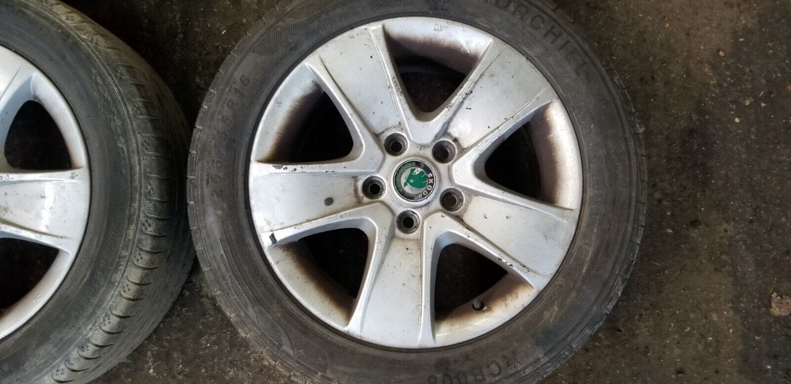 Skoda Octavia Tdi Tsi Alloy Wheels and Tyres 205 55 R16 - Image 10