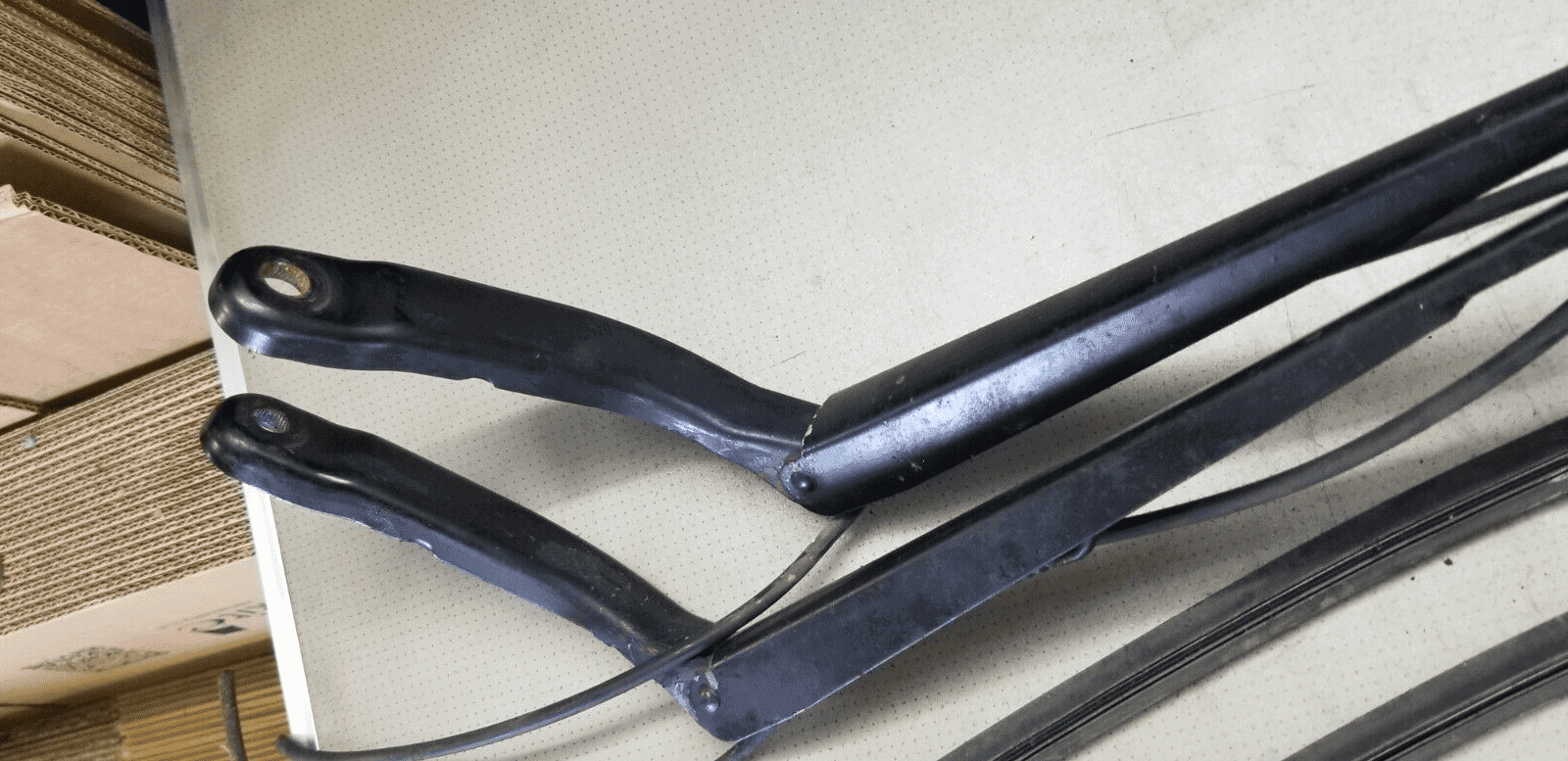 SPRINTER-CRAFTER PASSENGER/DRIVER WIPER ARM SET 2008-18 A0018206144-A9068200744 - Image 4