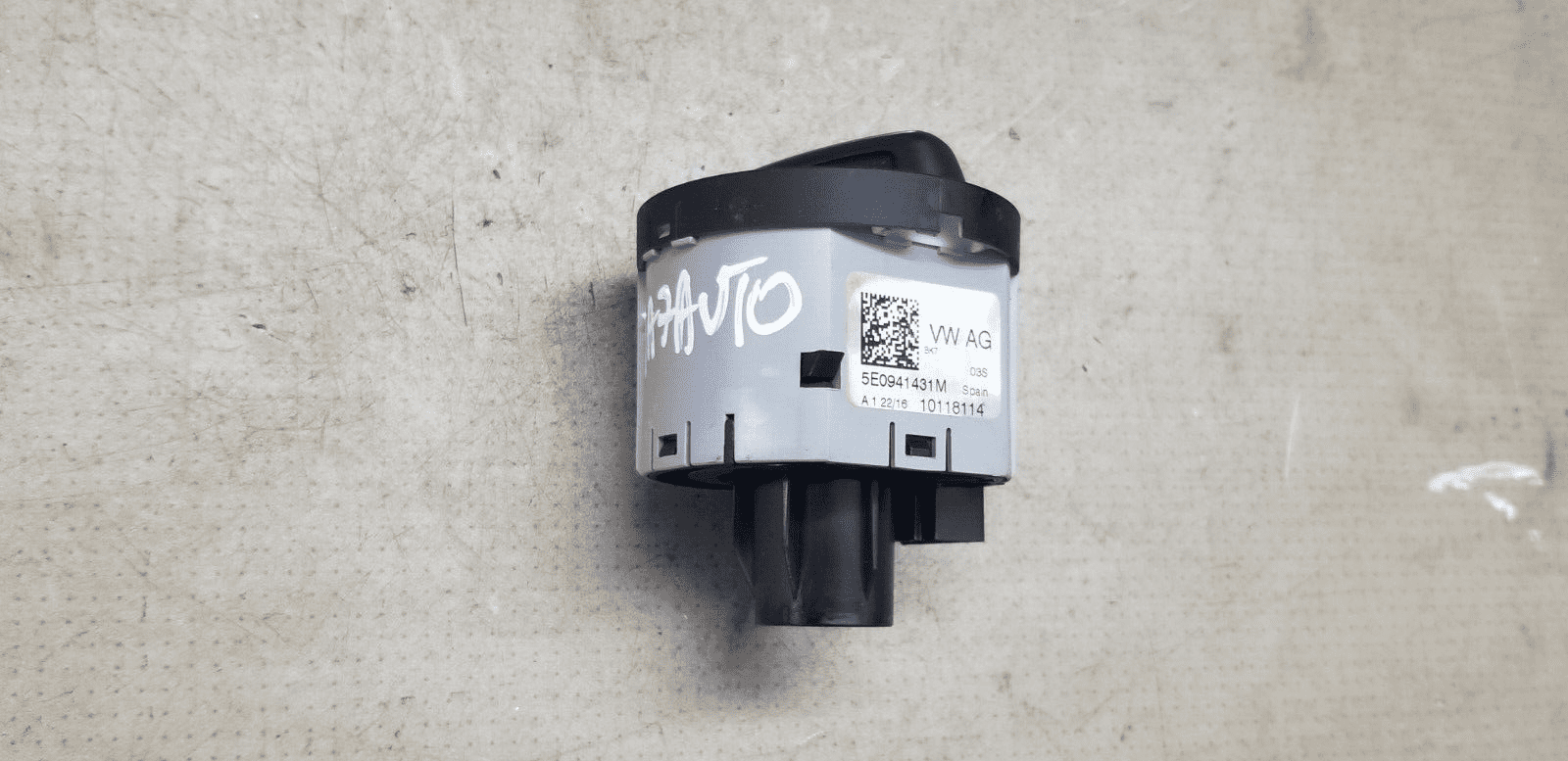 Skoda Rapid Headlight Headlamp Adjuster Control Switch 5E0941431M Mk1 2016 |O - Image 3