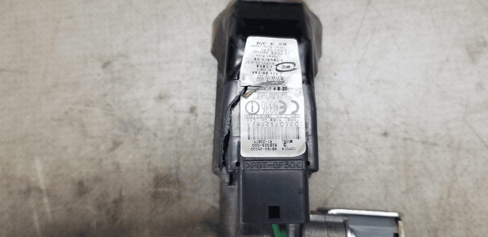 Toyota Landcruiser J12 Ignition barrel and 1 key 2003 - 2009 45020-35-12 - Image 3